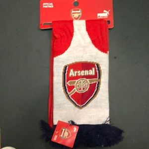 Arsenal Fan Scarf high risk red- white- estate .